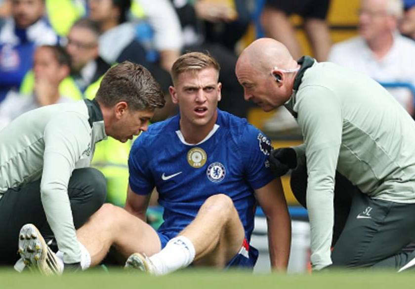 切尔西前锋德尔普因伤缺席欧冠首战，俱乐部紧急召回吉乌